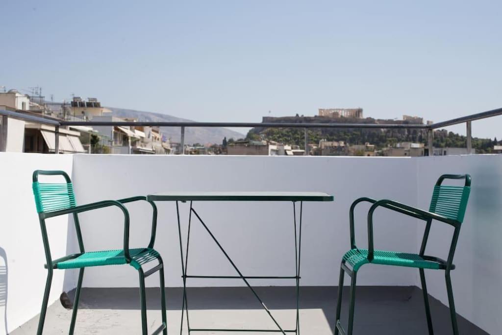 A Comfortable Small Studio Nearby Acropolis 203 Atenas Exterior foto